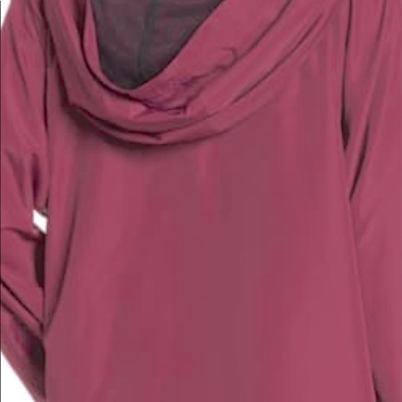 IVY PARK Logo Jacket & Shorts Set - Picture 4 of 8